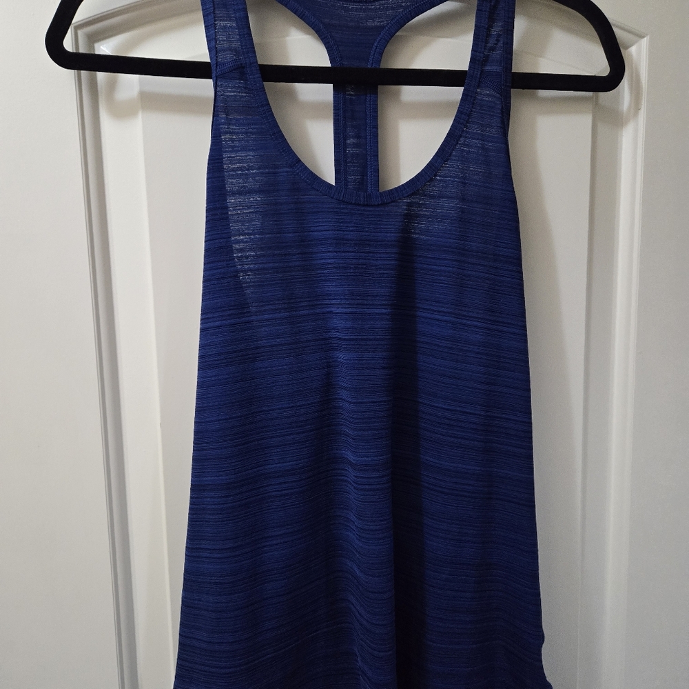 Blue Nike tank top size med